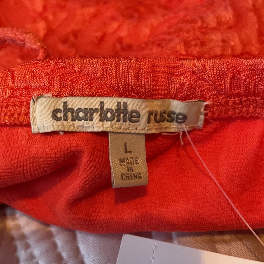 Dress - Picture 4 of 4